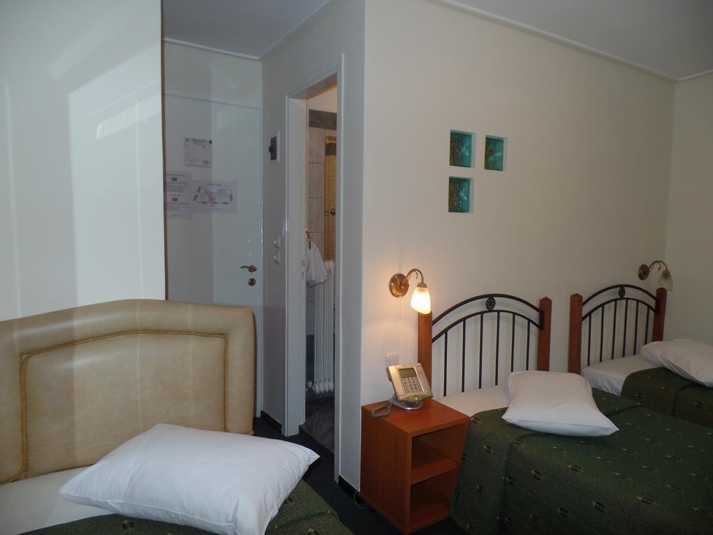 Nestorion Hotel Atenas Quarto foto