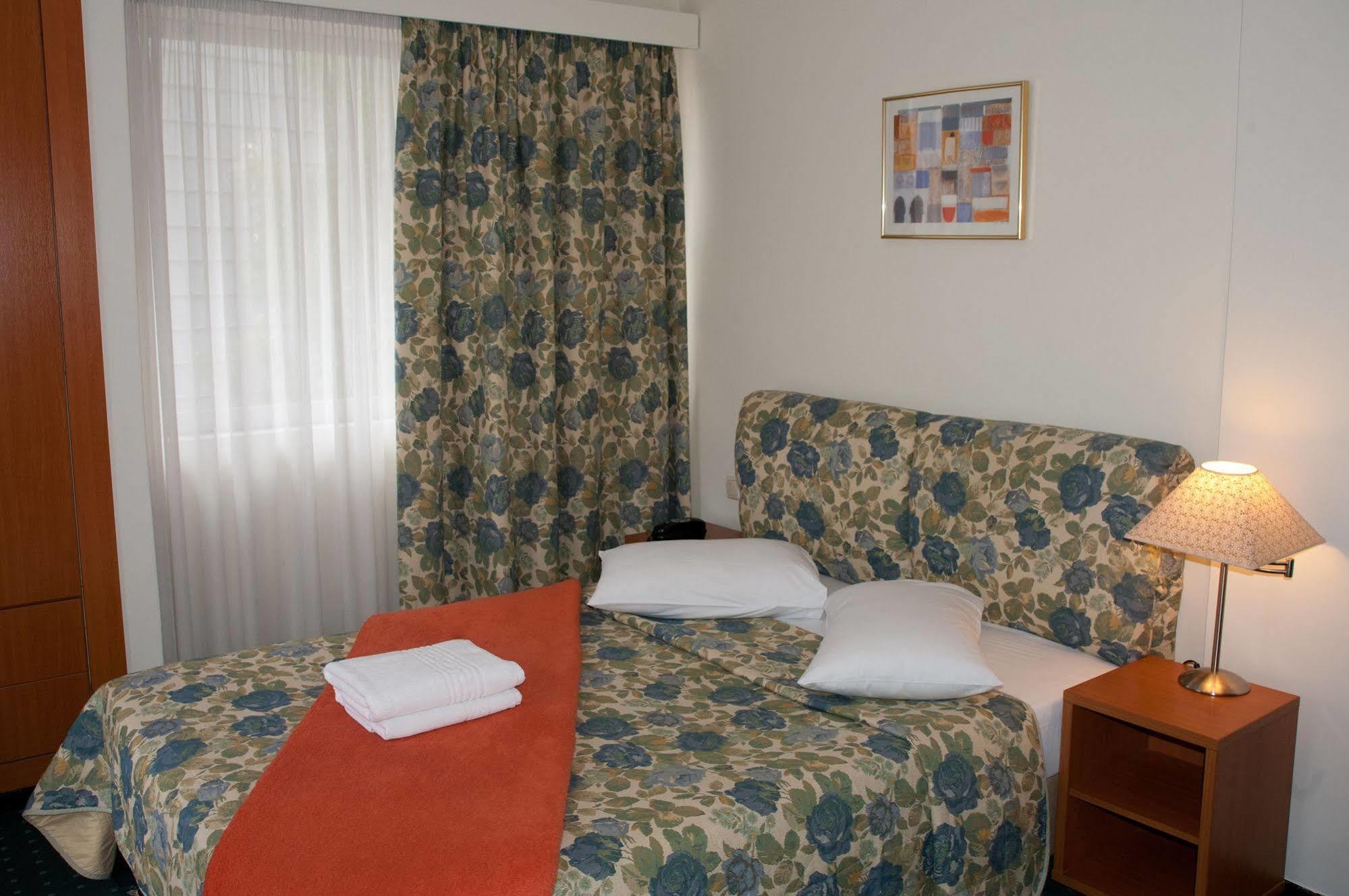 Nestorion Hotel Atenas Exterior foto
